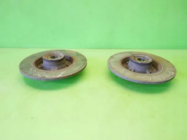 Discos de travão traseiros 248mm com rolamento OEM image 7