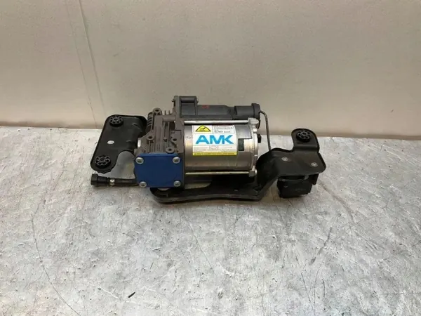 BMW X5 E70 jousituskompressori 256510 image 2