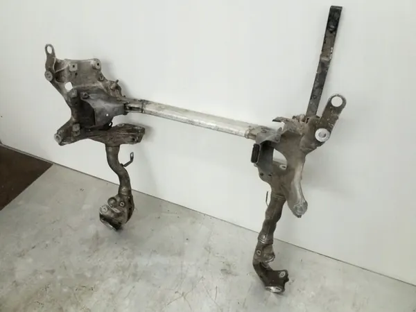 Sottoscocca anteriore Audi A5 8T A4 B8 8T0399315H image 9