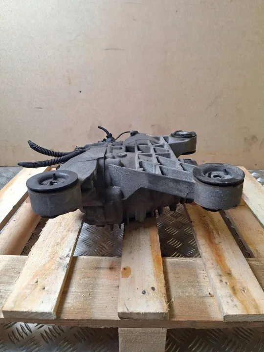 Différentiel arrière Audi d'occasion OEM 0CQ525010L image 10