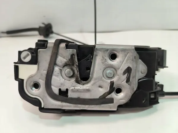 Dörrlås LT 5K4839015AF SEAT LEON III LIFT image 6