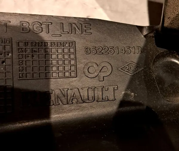 RENAULT MEGANE IV HB Deslizamento de Para-choque Direito 852248678R image 5