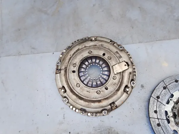 Volante Duplo 2.0 TDI VW Audi Skoda image 4