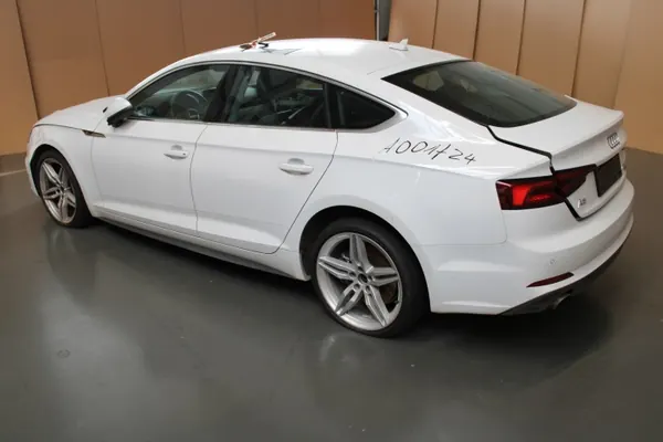 Isolation de cloison Audi OE OEM 8W1863947K image 8