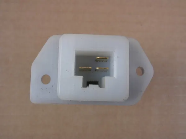 Resistor de aquecimento Nissan X-Trail T32 OEM 2722670T03 image 2