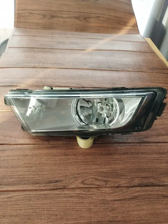 Faro Halógeno Izquierdo OEM 5E094169 para Skoda Octavia III image 2