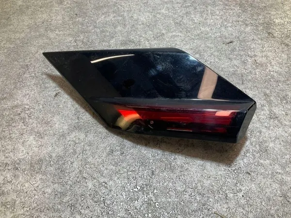 OEM 9836327880 Tapacubos maletero para Citroën C4 III image 3