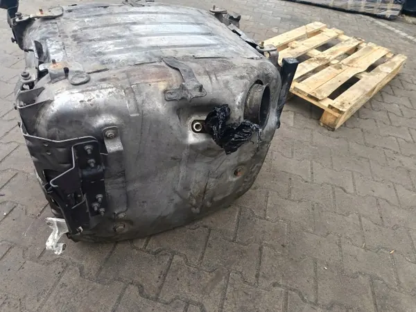 Scania DPF-Katalysator OEM 2249282 Euro 6 Gebraucht image 5