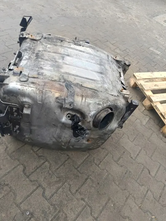 Scania DPF-Katalysator OEM 2249282 Euro 6 Gebraucht image 7