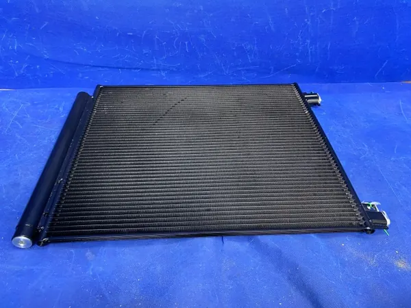 OEM 2002304 AC-kondensor för Nissan Qashqai J11 image 7