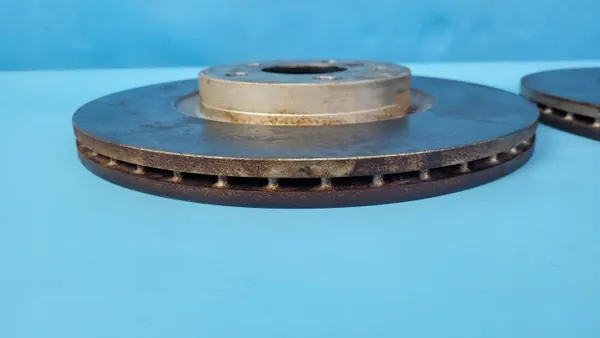 Discos de freno delanteros BMW 6888686 330x24mm image 4