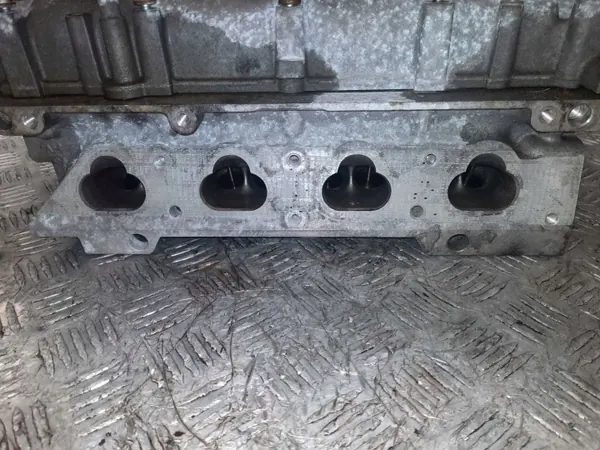 Culasse d'occasion OEM 036103373AK pour VW Golf IV image 3