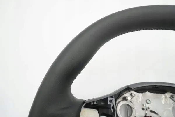 Tesla Model Y Läderratt OEM 1626599-00-D image 4