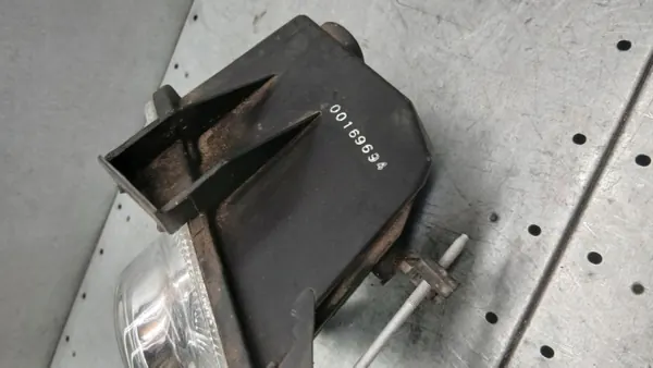 Faro derecho halógeno OEM VOLVOMAR-133853 Opel Vectra C image 5