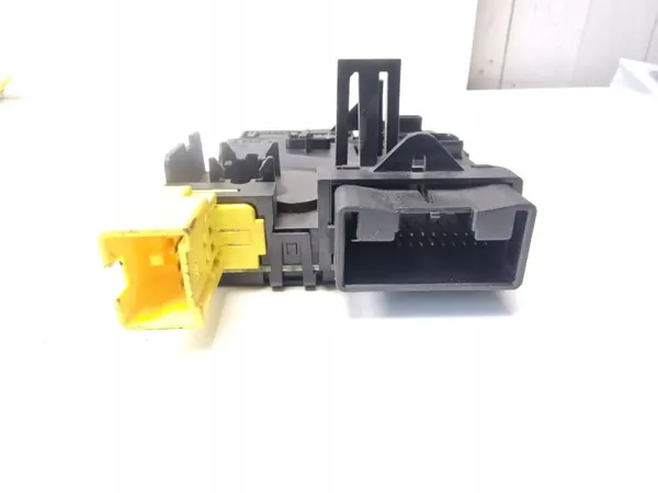 Stuurhoeksensor OEM 8P0953549B voor Audi A3 image 3
