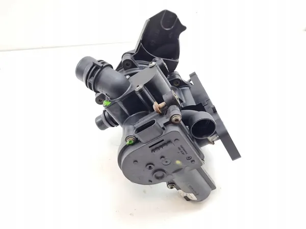 Audi OE 06L 121 005A Vattenpump image 2