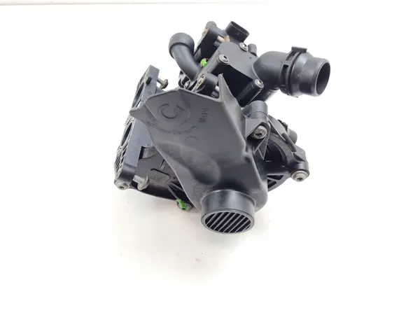 Audi OE 06L 121 005A Vattenpump image 3