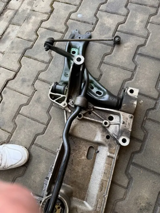 Support avant VW Golf VI GTI OEM 1K0199369F image 3