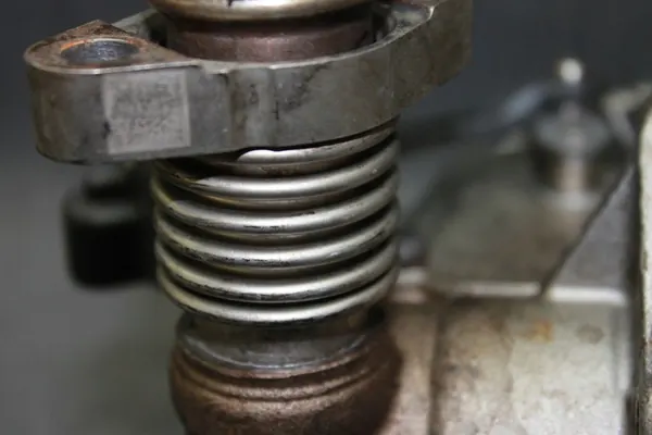 BMW F30 F32 F07 F10 F01 EGR-jäähdytin image 5