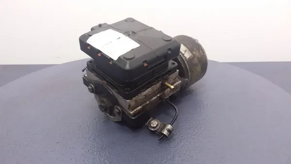 CITROEN C5 I 2.2 HDI Hydraulic Pump image 4