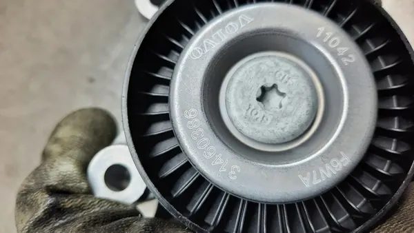 Kamrem Spännare 31460386 Volvo V60 II S60 III image 3