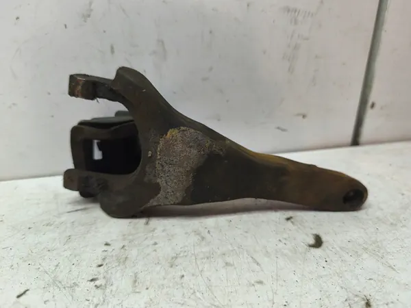 Montage de fourche d'embrayage Toyota Corolla E12 02-03 image 4