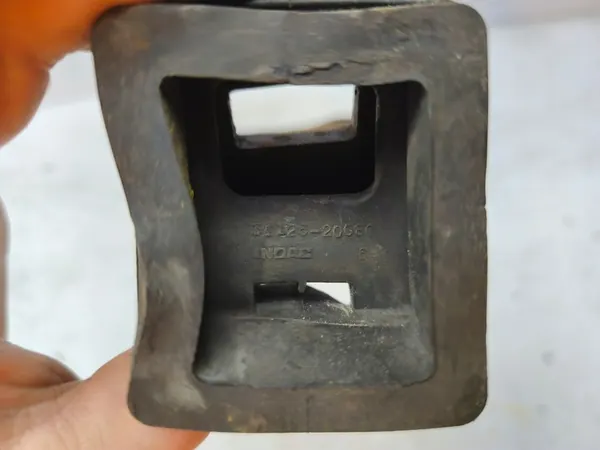 Montage de fourche d'embrayage Toyota Corolla E12 02-03 image 6