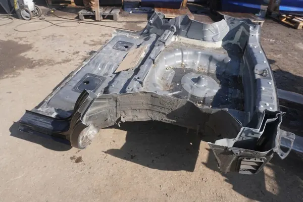 Kia Sportage taka pitkittäispalkki OEM 655000Z010 image 4