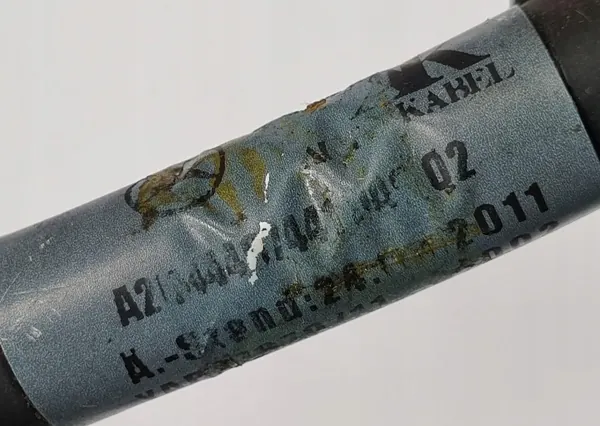 Câble batterie Mercedes-Benz OEM A2044407441 - Occasion image 3