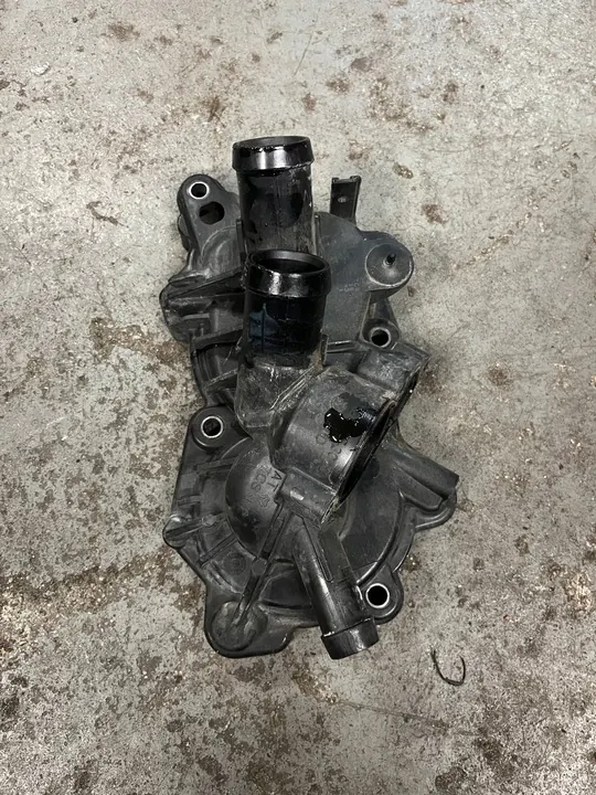 Pompa acqua 04C121600L 1.0 MPI Skoda VW Up Seat Mii image 2