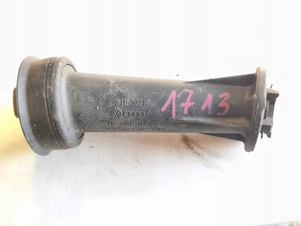 Tampa de enchimento de óleo VW Transporter T5 OEM 070115303K image 2