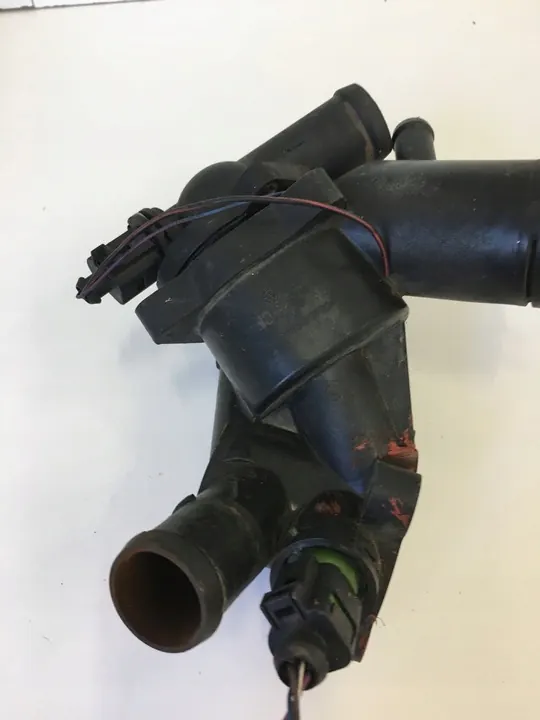 Audi Vw Seat Skoda Carcasa de Termostato 032121111CA image 6