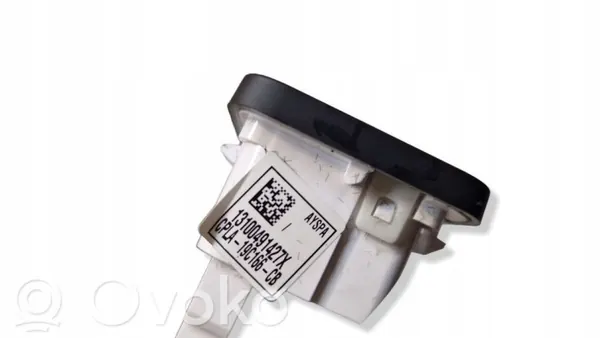 Jaguar F-Type USB-portti OEM Cpla19c166cb - Käytetty image 5