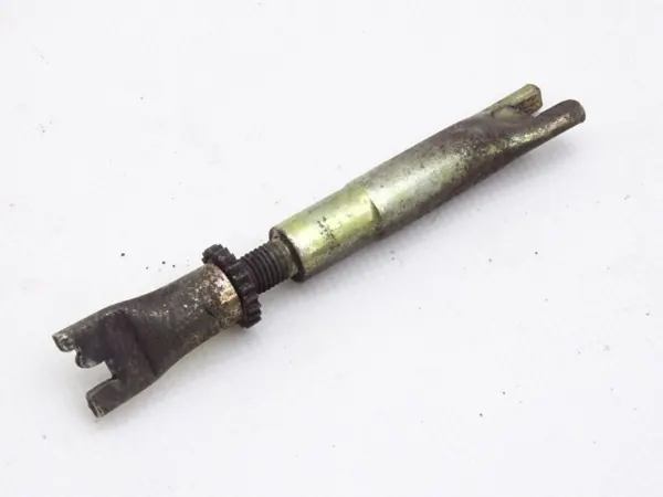 LDV MAXUS 04-09 Rechter Hinterrad-Bremsensatz - OEM image 8