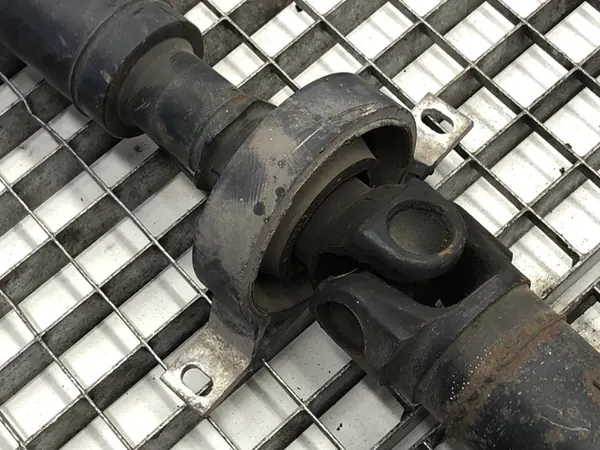 Bakdrivaxel BMW E83 SUV 03-11 2.0 150HK 3402142 image 3