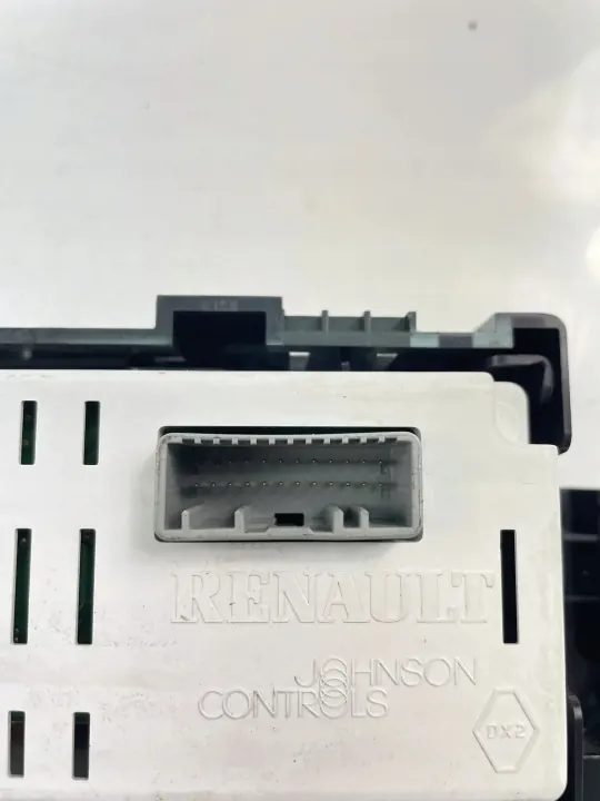 Ordinateur de Bord Renault OE OEM 28367596 Occasion image 3