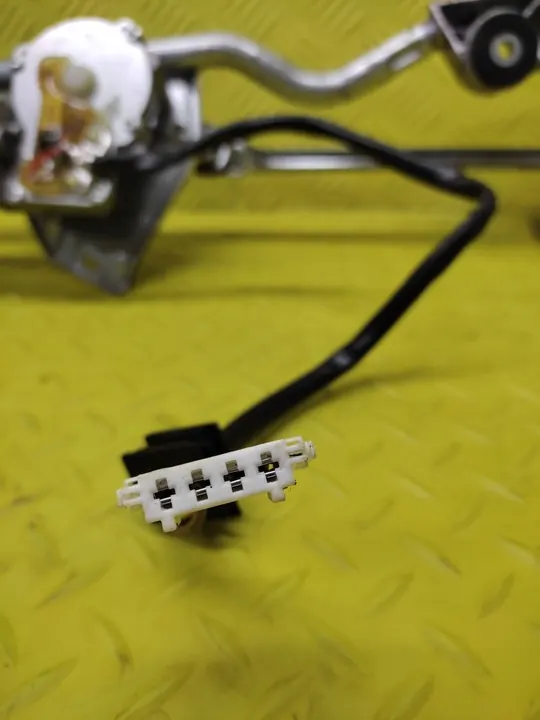 MERCEDES W203 Mecanismo de limpiaparabrisas A2038200442 image 3