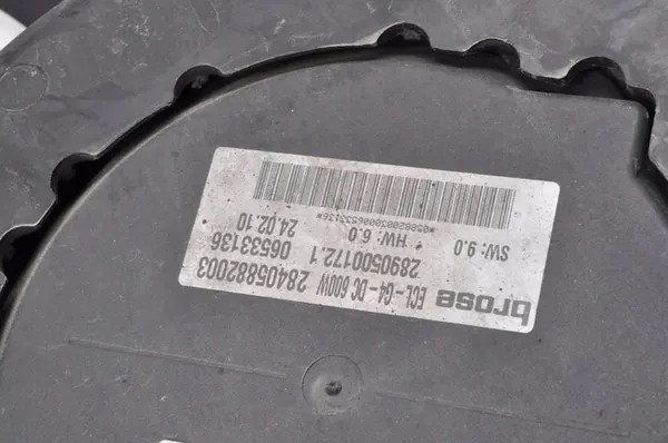 MERCEDES W212 3.0 CDI Koelventilator A2045400788 image 4