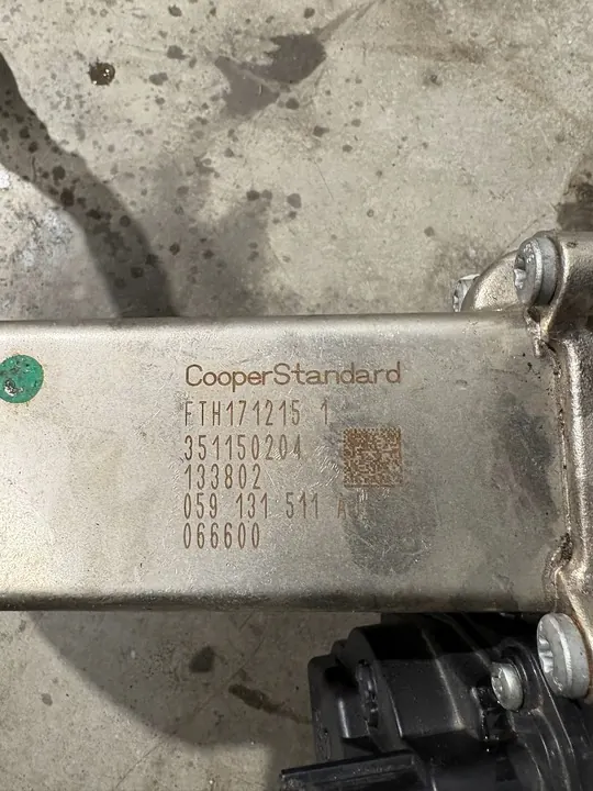 EGR-jäähdytysventtiili Audi A6 4G0 059131511AJ image 5