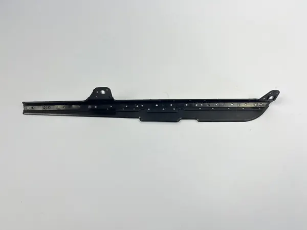 Joint Guide Toit Ouvant Droit OEM SDV05277 Mercedes W124 image 2