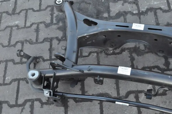 Volvo XC40 Takaosan Rekka OEM 32246360 image 3