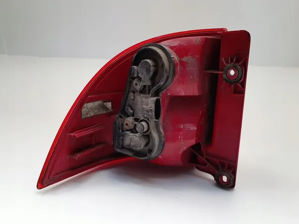 Lámpara trasera derecha Saab 9-5 Lift 2001-2009 OEM image 7