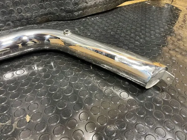 Kit de Grades de Caçamba OEM KBA31283 S2601G095 Nissan Navara image 3