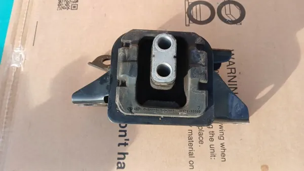 Support de boîte OEM 21830-S0100 pour Hyundai i30N image 3