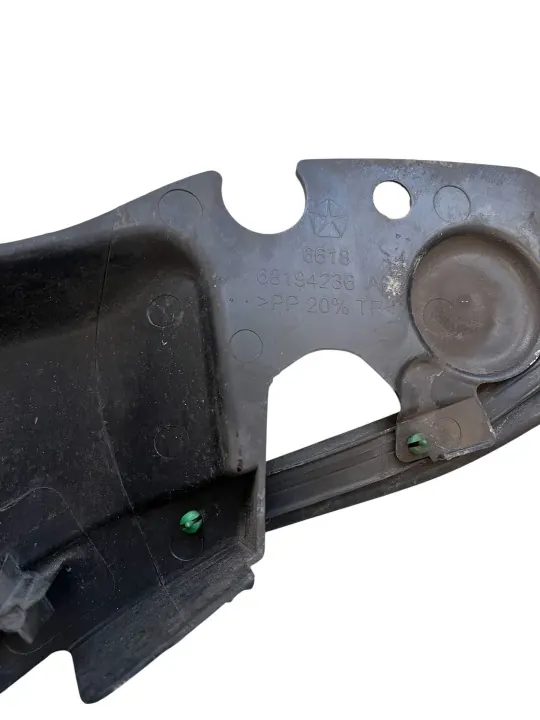 Jeep Grand Cherokee WK2 OEM 68194236AB Para-lamas image 4