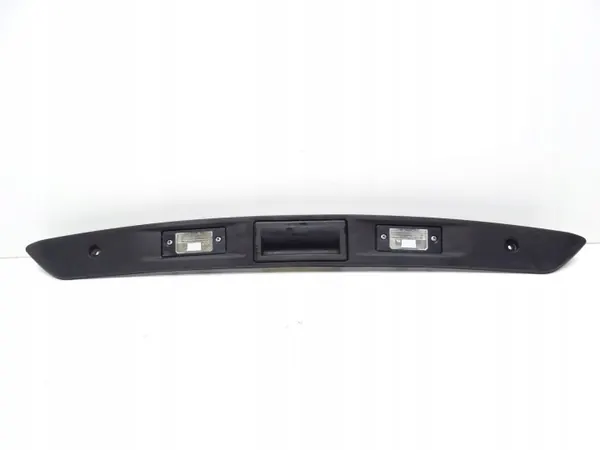 OEM 5N0827287A Tavaratilaluukun Lista VW Tiguan 5N image 2