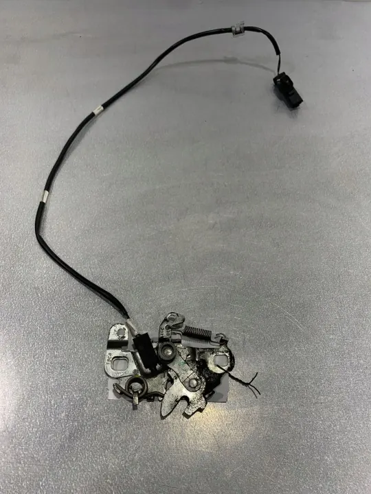 Fecho capô Peugeot 5008 OEM FBZ18784 - Usado image 2