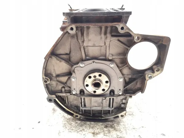 Ford Focus Moottorilohko 2012-2017 Bensiini OEM image 4