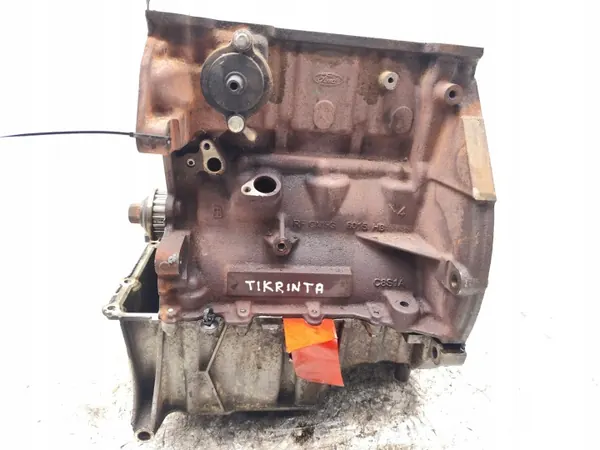 Ford Focus Moottorilohko 2012-2017 Bensiini OEM image 5