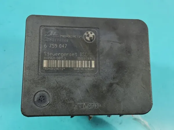 Pompe ABS BMW E46 d'occasion OEM 6759045/6759047 image 9